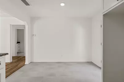 1104 W 10th Street, McGregor, TX 76657 - Photo 13