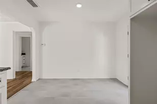 1104 W 10th St, McGregor, TX 76657 - Photo 13