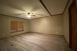 6809 Red Fox Ct, Granbury, TX 76049 - Photo 13