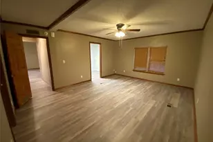 6809 Red Fox Ct, Granbury, TX 76049 - Photo 15