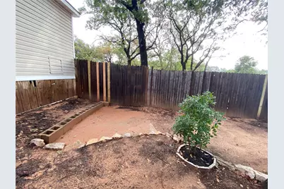 6809 Red Fox Court, Granbury, TX 76049 - Photo 37