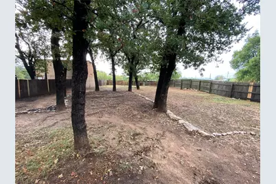 6809 Red Fox Court, Granbury, TX 76049 - Photo 33