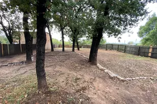 6809 Red Fox Ct, Granbury, TX 76049 - Photo 33