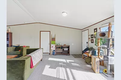 2722 Denver Road, Sunset, TX 76270 - Photo 7