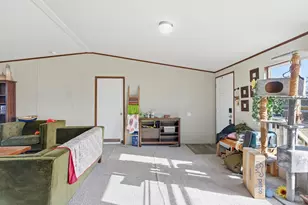 2722 Denver Rd, Sunset, TX 76270 - Photo 7