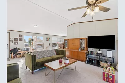 2722 Denver Road, Sunset, TX 76270 - Photo 11