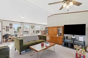 2722 Denver Rd, Sunset, TX 76270 - Photo 11