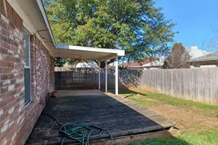 5707 Blue Meadow Trail, Arlington, TX 76017 - Photo 11