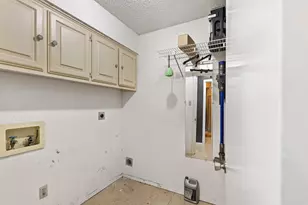 320 S Irving Heights Dr, Irving, TX 75060 - Photo 33