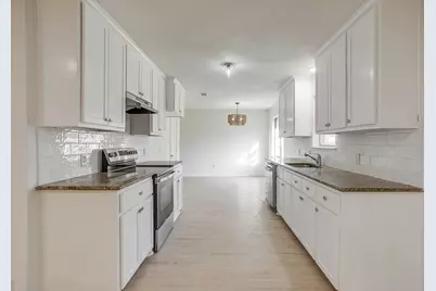 7325 Trimble Drive, Fort Worth, TX 76134 - Photo 11