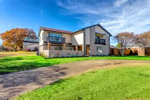 401 Point Royal Dr, Rowlett, TX 75087 - Photo 3