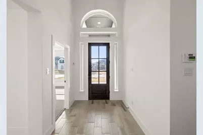 312 Lovett Lane, Burleson, TX 76028 - Photo 3