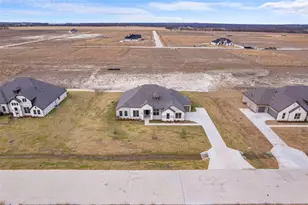 148 Lila Lk Dr, Waxahachie, TX 75165 - Photo 11