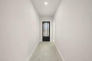 1101 Foxtail Dr, Justin, TX 76247 - Photo 3