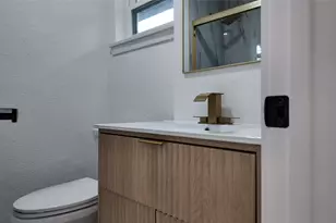 6858 Freemont St, Dallas, TX 75231 - Photo 17