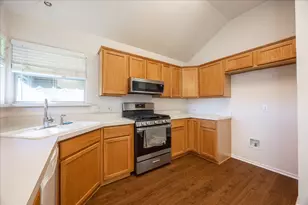 1309 McAnear Ct, Cleburne, TX 76033 - Photo 11