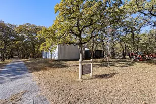 13030 Miller Rd, Azle, TX 76020 - Photo 17