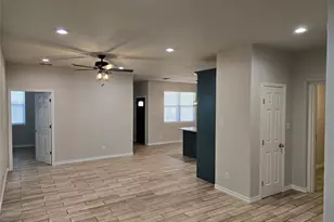 3704 Canyon Rd, Granbury, TX 76049 - Photo 3