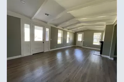 323 E Grand Street, Whitewright, TX 75491 - Photo 3