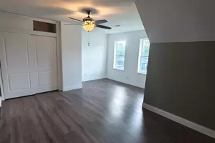 323 E Grand St, Whitewright, TX 75491 - Photo 9