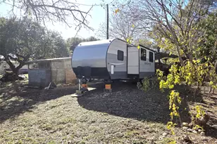 200 Hill Top Rd, Glen Rose, TX 76043 - Photo 25