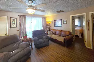 200 Hill Top Rd, Glen Rose, TX 76043 - Photo 3