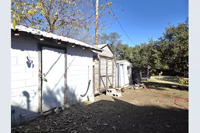 200 Hill Top Road, Glen Rose, TX 76043 - Photo 21