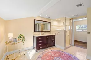 817 Edgefield Rd, Fort Worth, TX 76107 - Photo 17