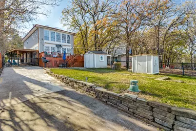 1152 W Lake Drive, Weatherford, TX 76087 - Photo 1