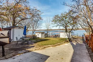 1152 W Lake Dr, Weatherford, TX 76087 - Photo 29