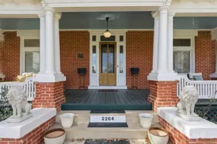 2264 Lipscomb St, Fort Worth, TX 76110 - Photo 5