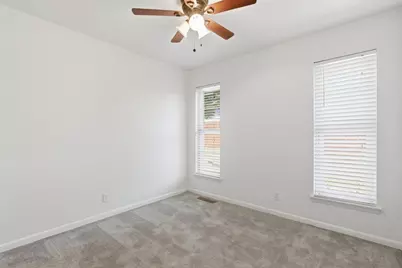 3310 Bryn Mawr Drive, Irving, TX 75062 - Photo 13