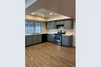 2043 Chestnut Road, Carrollton, TX 75007 - Photo 5