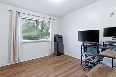 2421 Warrington Drive, Grand Prairie, TX 75052 - Photo 13