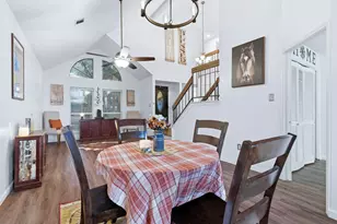 2421 Warrington Dr, Grand Prairie, TX 75052 - Photo 7