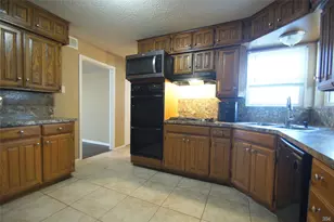 1106 Atlanta Dr, Garland, TX 75041 - Photo 9