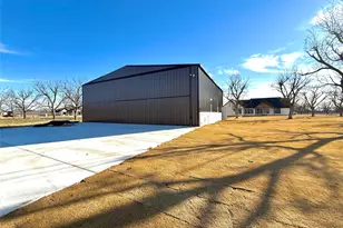 1642 Earhart Dr, Granbury, TX 76049 - Photo 33