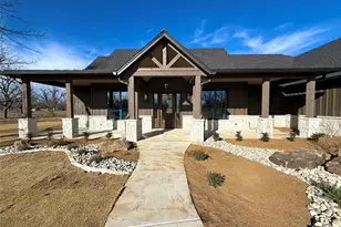 1642 Earhart Dr, Granbury, TX 76049 - Photo 3