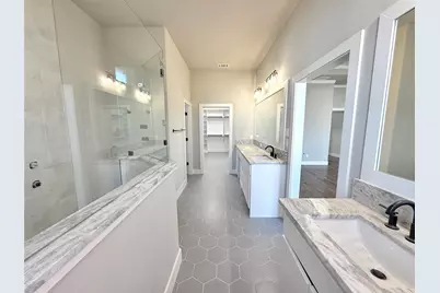 1642 Earhart Drive, Granbury, TX 76049 - Photo 25