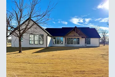 1642 Earhart Drive, Granbury, TX 76049 - Photo 29