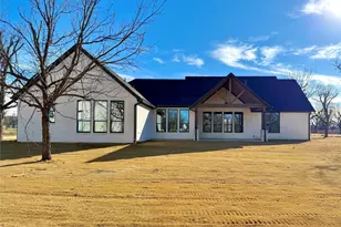 1642 Earhart Dr, Granbury, TX 76049 - Photo 29