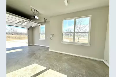 1642 Earhart Drive, Granbury, TX 76049 - Photo 7