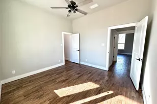 1642 Earhart Dr, Granbury, TX 76049 - Photo 19