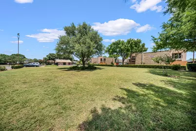 5518 Boca Raton Boulevard #316, Fort Worth, TX 76112 - Photo 17