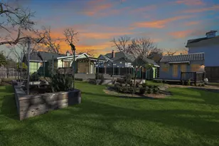 909 W Hunt St, McKinney, TX 75069 - Photo 3