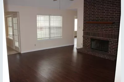 4112 Howard Drive, The Colony, TX 75056 - Photo 7