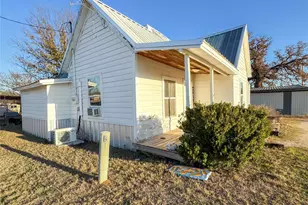 705 Ave A, Cisco, TX 76437 - Photo 21