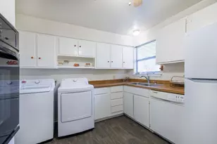 1723 Alhambra St, Dallas, TX 75217 - Photo 17