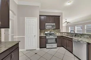 700 Dover Park Trail, Mansfield, TX 76063 - Photo 7
