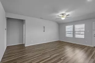 488 Deer Canyon Wy, Princeton, TX 75407 - Photo 9